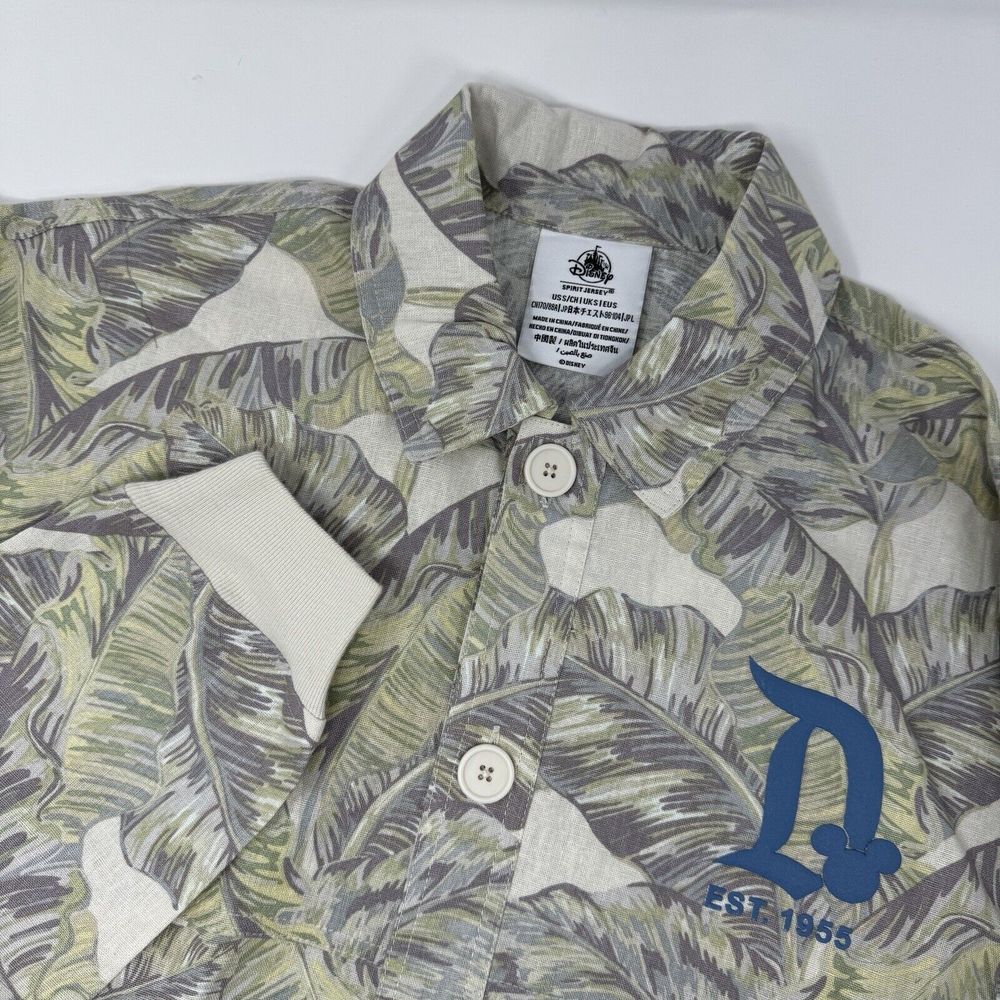 Disney Resort Spirit Jersey Tropical Long Sleeve Shirt Size Small‎ Adult NWT